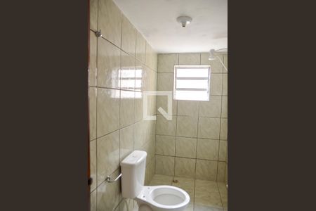 Casa à venda com 250m², 2 quartos e 2 vagas Casa à venda com 250m², 2 quartos e 2 vagasBanheiro