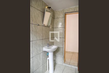 Casa à venda com 250m², 2 quartos e 2 vagas Casa à venda com 250m², 2 quartos e 2 vagasBanheiro