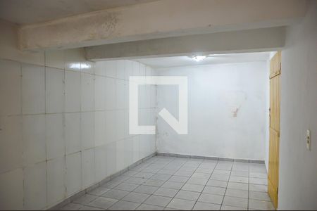 Casa à venda com 250m², 2 quartos e 2 vagas Casa à venda com 250m², 2 quartos e 2 vagasCasa 2 - quarto