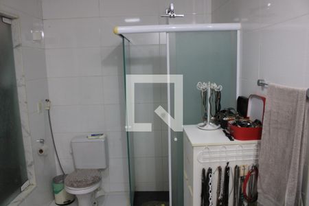 Apartamento à venda com 300m², 4 quartos e 3 vagasBanheiro da Suíte 2