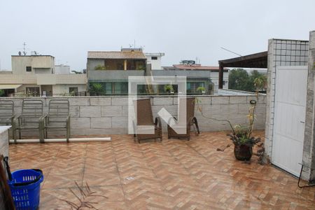 Apartamento à venda com 300m², 4 quartos e 3 vagasTerraço