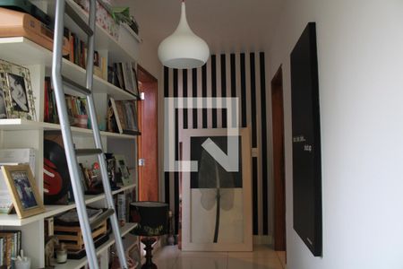 Apartamento à venda com 300m², 4 quartos e 3 vagasCorredor