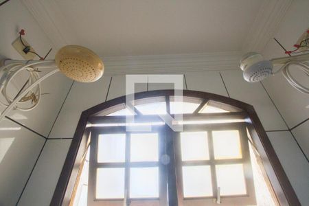 Casa à venda com 540m², 7 quartos e 3 vagasChuveiro