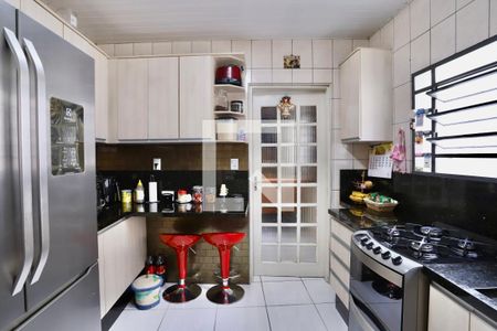 Casa à venda com 127m², 2 quartos e 1 vaga Casa à venda com 127m², 2 quartos e 1 vagaCozinha