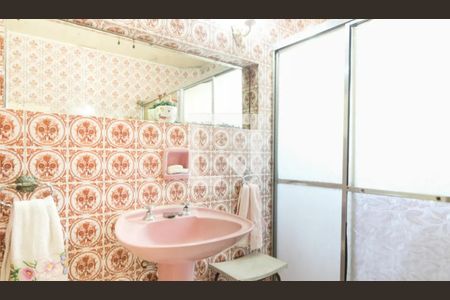 Casa à venda com 300m², 3 quartos e 4 vagas