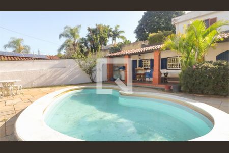 Casa à venda com 300m², 3 quartos e 4 vagas
