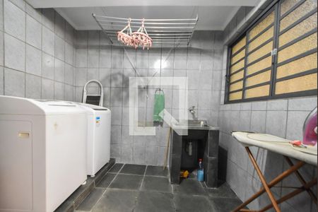 Casa para alugar com 185m², 3 quartos e 1 vagaLavanderia