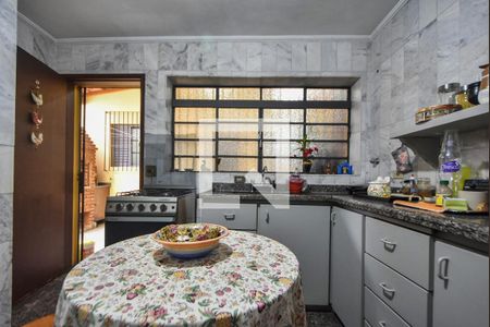 Casa para alugar com 185m², 3 quartos e 1 vagaCozinha