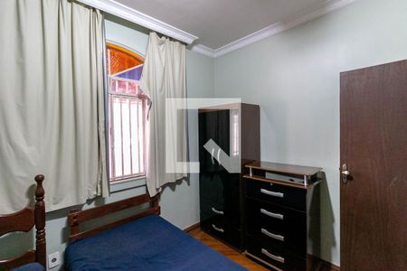 Casa à venda com 600m², 5 quartos e 4 vagas Casa à venda com 600m², 5 quartos e 4 vagasQuarto 2