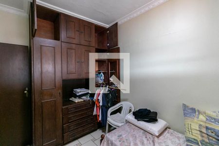 Casa à venda com 600m², 5 quartos e 4 vagas Casa à venda com 600m², 5 quartos e 4 vagasQuarto 5