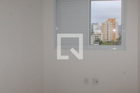 Quarto 2 de apartamento para alugar com 2 quartos, 52m² em Parque Enseada, Guarujá
