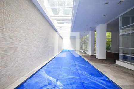 Apartamento à venda com 184m², 3 quartos e 3 vagas Apartamento à venda com 184m², 3 quartos e 3 vagasPiscina 2