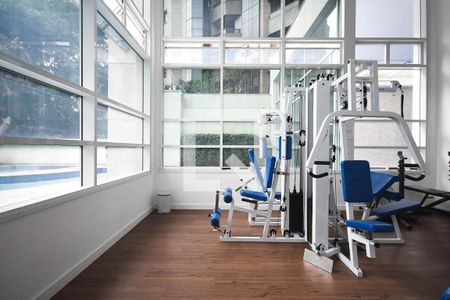 Apartamento à venda com 184m², 3 quartos e 3 vagas Apartamento à venda com 184m², 3 quartos e 3 vagasAcademia