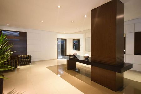 Apartamento à venda com 184m², 3 quartos e 3 vagas Apartamento à venda com 184m², 3 quartos e 3 vagasHall social