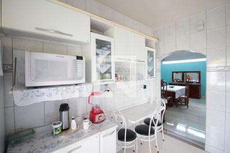 Casa à venda com 238m², 4 quartos e 11 vagasCozinha