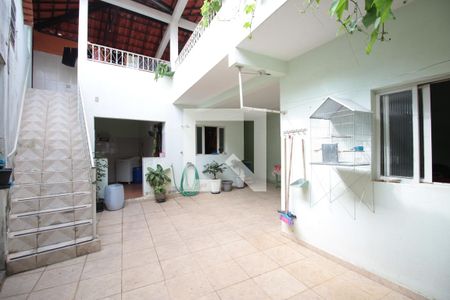 Casa à venda com 238m², 4 quartos e 11 vagasArea de Serviço