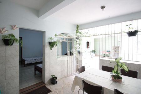 Casa à venda com 238m², 4 quartos e 11 vagasCopa 2