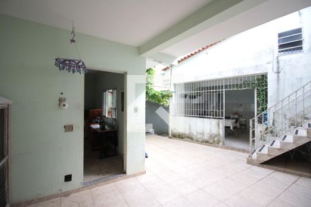 Casa à venda com 238m², 4 quartos e 11 vagasArea de Serviço
