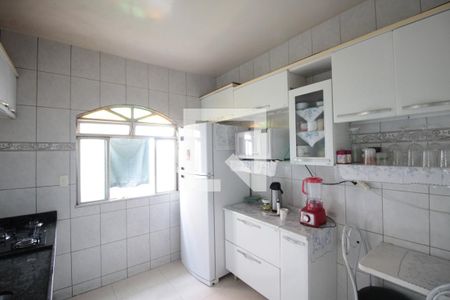 Casa à venda com 238m², 4 quartos e 11 vagasCozinha