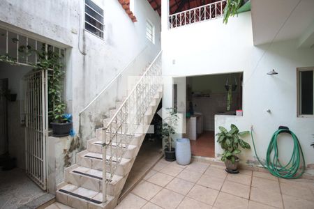 Casa à venda com 238m², 4 quartos e 11 vagasArea de Serviço