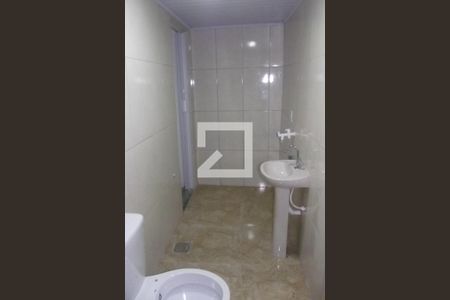 Banheiro de casa para alugar com 1 quarto, 54m² em Pilares, Rio de Janeiro