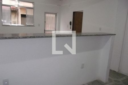 Sala de casa para alugar com 1 quarto, 54m² em Pilares, Rio de Janeiro