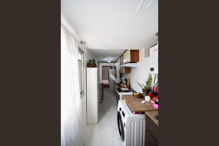 Apartamento à venda com 77m², 3 quartos e 1 vagaÁrea de Serviço