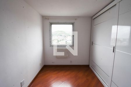 Apartamento à venda com 77m², 3 quartos e 1 vagaQuarto 2