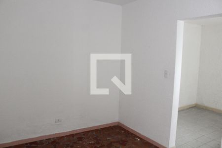 Casa à venda com 240m², 2 quartos e 2 vagasQuarto de Serviço