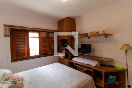 Casa à venda com 180m², 3 quartos e 5 vagasQuarto 01