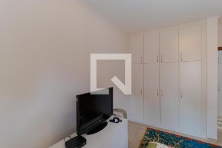 Casa à venda com 180m², 3 quartos e 5 vagasQuarto 02