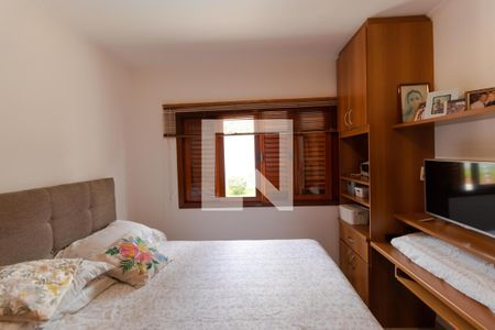 Casa à venda com 180m², 3 quartos e 5 vagasQuarto 01