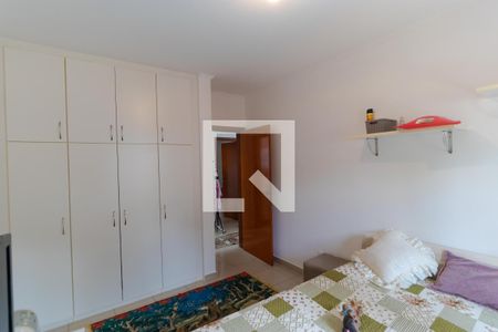 Casa à venda com 180m², 3 quartos e 5 vagasQuarto 02