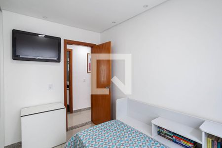 Quarto 1 de apartamento à venda com 3 quartos, 170m² em Santa Amélia, Belo Horizonte