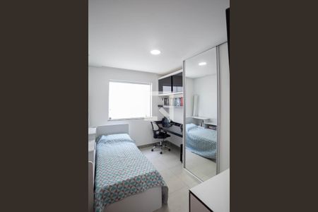 Quarto 1 de apartamento à venda com 3 quartos, 170m² em Santa Amélia, Belo Horizonte