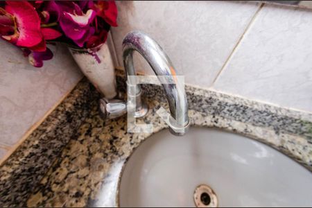 Apartamento à venda com 170m², 3 quartos e 2 vagas Apartamento à venda com 170m², 3 quartos e 2 vagasLavabo