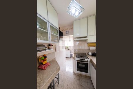 Apartamento à venda com 170m², 3 quartos e 2 vagas Apartamento à venda com 170m², 3 quartos e 2 vagasCozinha