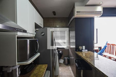 Apartamento à venda com 76m², 1 quarto e 2 vagas Apartamento à venda com 76m², 1 quarto e 2 vagasCozinha