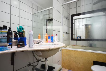 Apartamento à venda com 76m², 1 quarto e 2 vagas Apartamento à venda com 76m², 1 quarto e 2 vagasBanheiro suíte