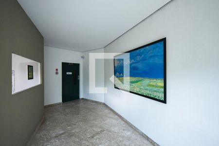 Apartamento à venda com 76m², 1 quarto e 2 vagas Apartamento à venda com 76m², 1 quarto e 2 vagasHall social