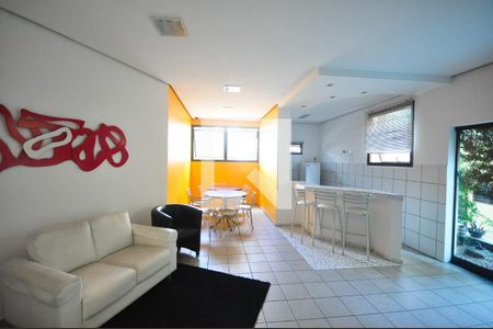 Apartamento à venda com 76m², 1 quarto e 2 vagasEspaço bar