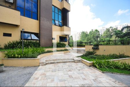 Apartamento à venda com 76m², 1 quarto e 2 vagasEntrada