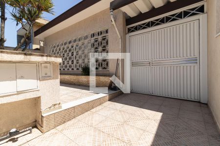 Casa à venda com 300m², 5 quartos e 5 vagas Casa à venda com 300m², 5 quartos e 5 vagasGaragem