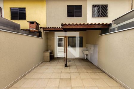 Casa à venda com 150m², 2 quartos e 2 vagas Casa à venda com 150m², 2 quartos e 2 vagasÁrea de Serviço/Quintal