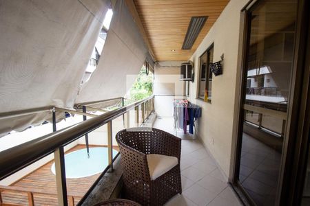 Varanda de apartamento para alugar com 3 quartos, 83m² em Recreio dos Bandeirantes, Rio de Janeiro