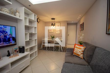 Sala de apartamento para alugar com 3 quartos, 83m² em Recreio dos Bandeirantes, Rio de Janeiro