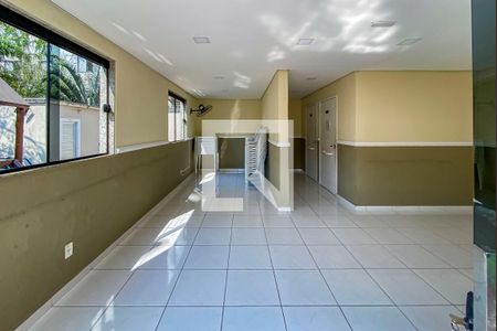 Apartamento para alugar com 56m², 2 quartos e 1 vaga Apartamento para alugar com 56m², 2 quartos e 1 vagaÁrea comum - Salão de festas