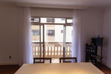 Apartamento para alugar com 307m², 4 quartos e 2 vagas Apartamento para alugar com 307m², 4 quartos e 2 vagasVaranda da Sala 2