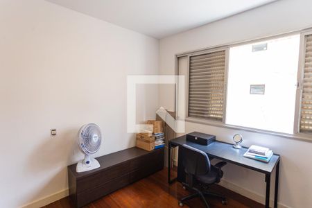 Apartamento para alugar com 307m², 4 quartos e 2 vagas Apartamento para alugar com 307m², 4 quartos e 2 vagasQuarto 4