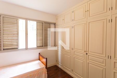 Apartamento para alugar com 307m², 4 quartos e 2 vagas Apartamento para alugar com 307m², 4 quartos e 2 vagasQuarto 3